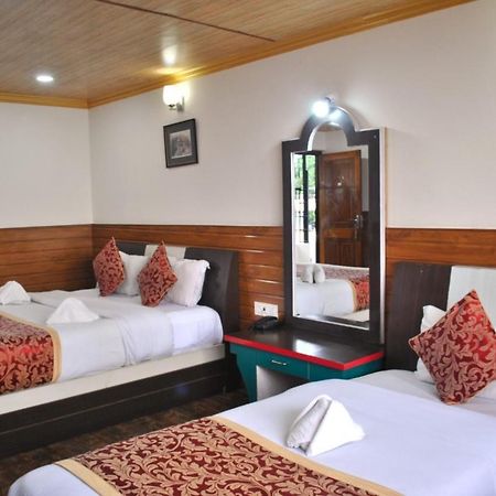 Goroomgo Kasturi Palace Darjeeling Дарджилинг Екстериор снимка