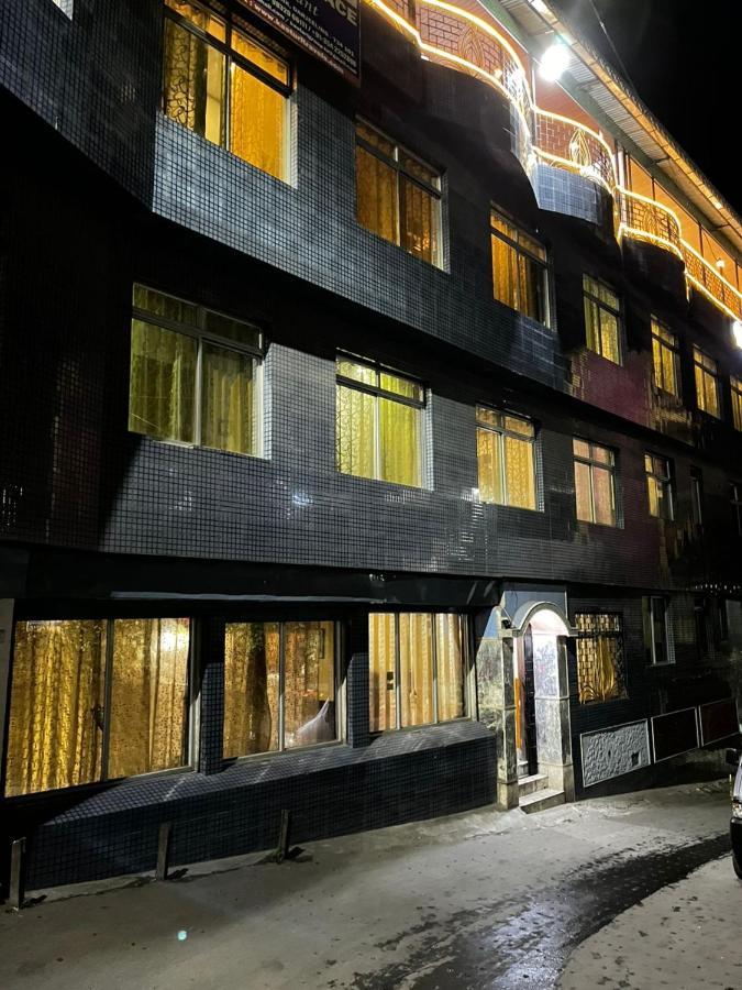 Goroomgo Kasturi Palace Darjeeling Дарджилинг Екстериор снимка